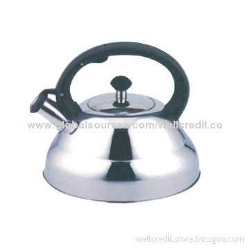 Black Bakelite handle and knob stainless steel whistling kettle with durable usage
